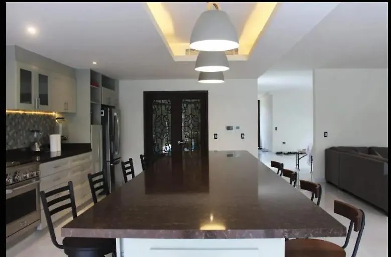 Villa Casa Ohana Playa del Carmen